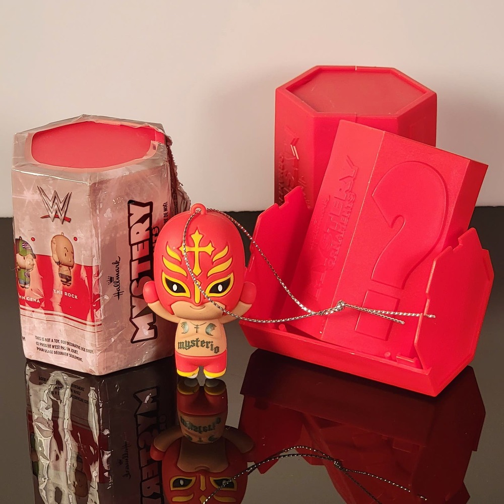 Hallmark WWE Series‎ 2 Mystery Ornament 2021 Rey Mysterio Complete Your Set NEW!